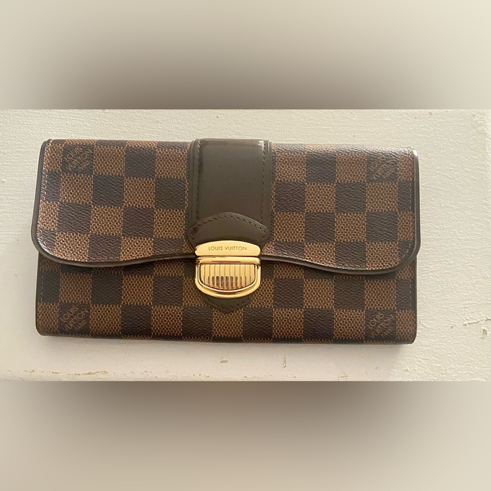 Louis Vuitton Sistina wallet
